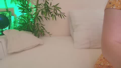 HappyAlice online show from 10.24.25