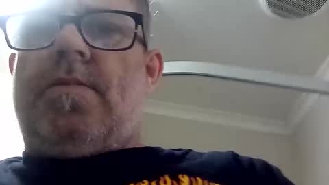 Snapshot of happydick69a chatting on 12.14.25 happydick69a online show from 12.14.25
