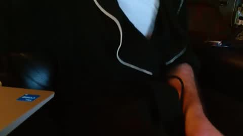 Snapshot of happyhogan1 chatting on 03.02.25 Jhonassmann12 online show from 03.02.25