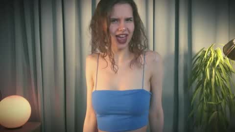 Evy  online show from 04.14.26