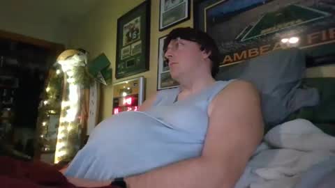 Snapshot of happynpregnant chatting on 02.02.25 happynpregnant online show from 02.02.25