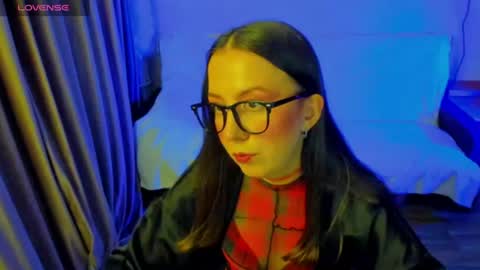 Stephanie online show from 07.14.26