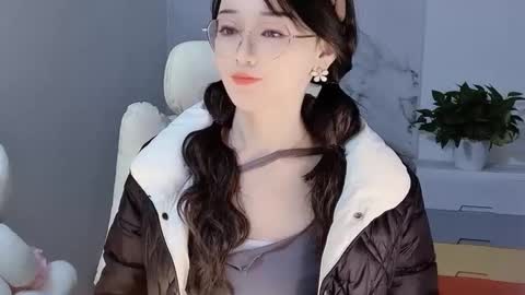 Daisy online show from 12.14.24