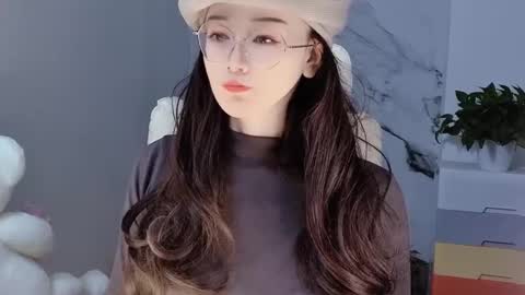 Daisy online show from 12.16.24