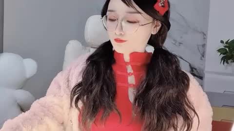 Daisy online show from 02.15.25