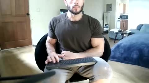 Leila online show from 03.29.26