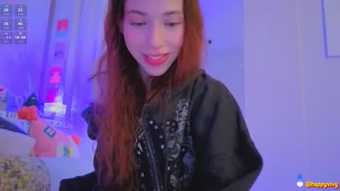 Snapshot of happyvivy chatting on 09.23.25 Vivy online show from 09.23.25