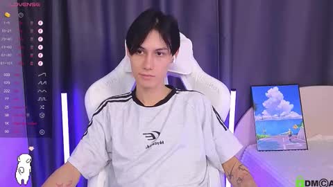 Mark online show from 11.14.25