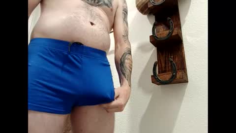 Snapshot of hard_insomnia chatting on 03.07.25 HornyHubby online show from 03.07.25