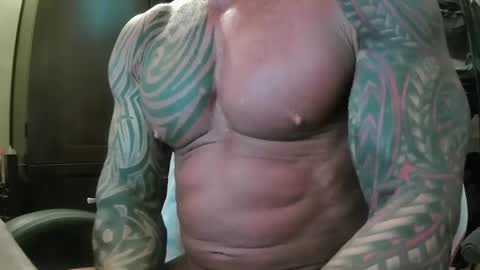 Snapshot of hardbody205a chatting on 03.07.25 hardbody205a online show from 03.07.25