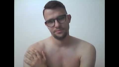 hardboylovemilfmoom online show from 06.05.26