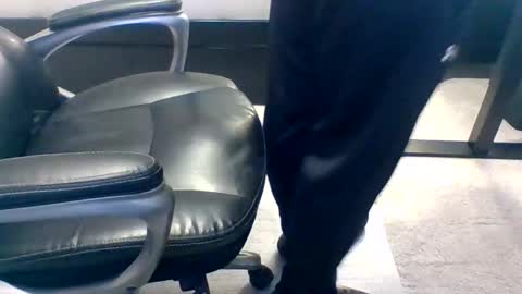 Makeithappen9086 online show from 01.13.26