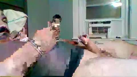 Snapshot of hardcockoncam22 chatting on 10.30.25 cervixpainter25 online show from 10.30.25