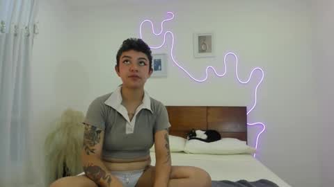 kade and demi independent models online show from 02.14.26