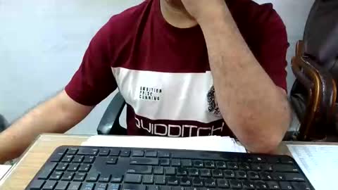 Snapshot of hardfeelling3 chatting on 11.05.25 hardfeelling3 online show from 11.05.25