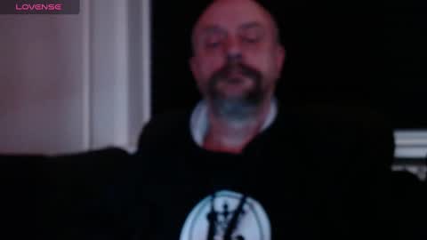 Snapshot of hardmrlazy chatting on 12.25.24 MrLazy online show from 12.25.24