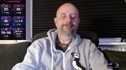 Snapshot of hardmrlazy chatting on 10.30.25 MrLazy online show from 10.30.25