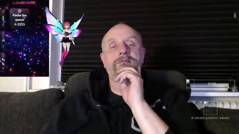 Snapshot of hardmrlazy chatting on 11.17.25 MrLazy online show from 11.17.25