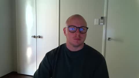 Stand Lee online show from 03.04.25