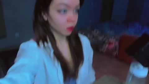 Snapshot of haribo_asmr chatting on 02.09.25 Miss Hari online show from 02.09.25