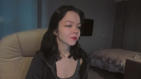 Snapshot of haribo_asmr chatting on 09.22.25 Miss Hari online show from 09.22.25