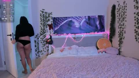 Maya online show from 12.05.25