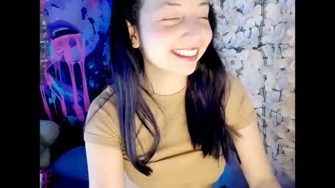 Harmonys World online show from 10.15.25