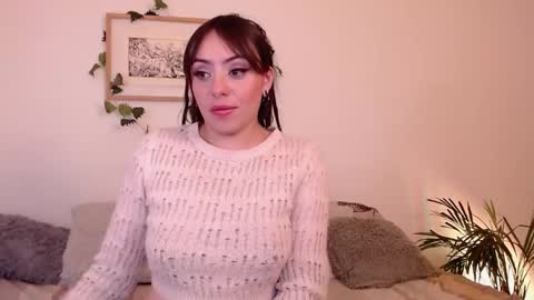 Snapshot of harmonyy01 chatting on 01.14.25 Harmony Please help me to reach 100 thumbs up online show from 01.14.25