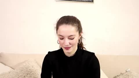 Snapshot of harribliss chatting on 12.15.25 Harriet online show from 12.15.25