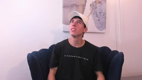   H  K   online show from 10.15.25