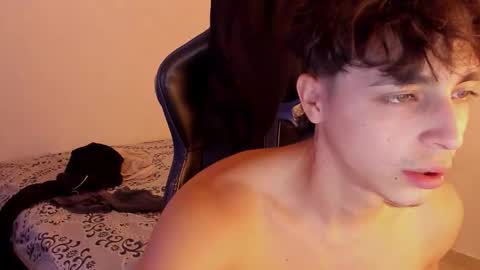 Snapshot of harry_p01 chatting on 11.10.25 harry_p01 online show from 11.10.25