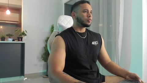 Harry Zandes online show from 01.08.25