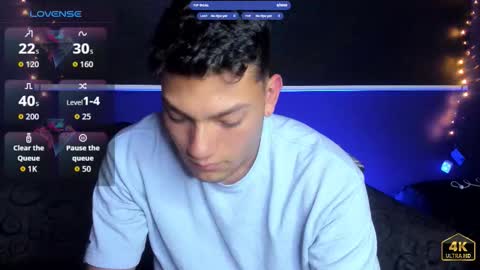 Snapshot of harrydavidsonx chatting on 10.27.25 ... online show from 10.27.25