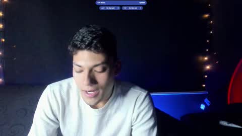 Snapshot of harrydavidsonx chatting on 10.31.25 ... online show from 10.31.25