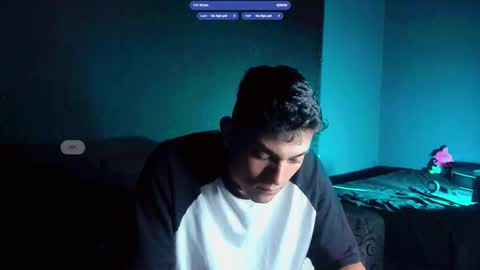 Snapshot of harrydavidsonx chatting on 11.08.25 ... online show from 11.08.25