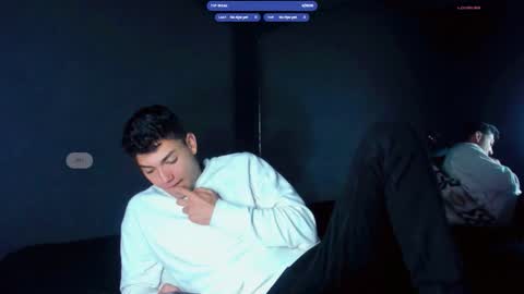 Snapshot of harrydavidsonx chatting on 11.20.25 ... online show from 11.20.25