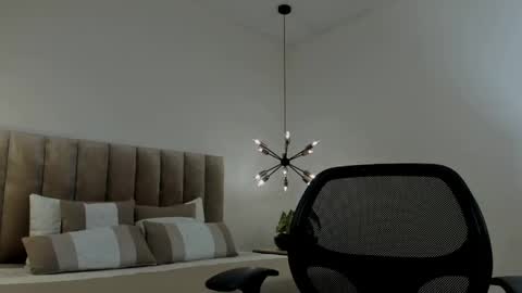 Harry Jones online show from 02.27.25