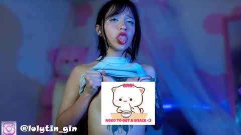 Im Emily and I could be the love of your life    online show from 04.18.26