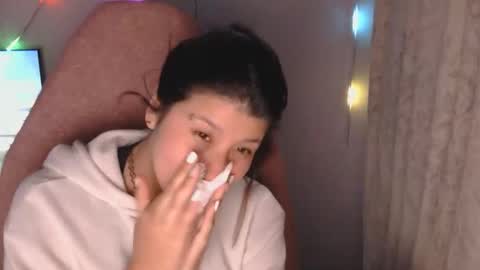 Snapshot of hasley_bbylee chatting on 04.01.26 lady online show from 04.01.26