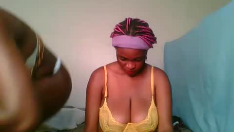 Snapshot of havanna_p chatting on 12.18.24 Havanna online show from 12.18.24