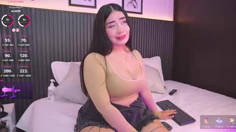 haylie  See you tonight at 8pm Colombia time online show from 10.23.25