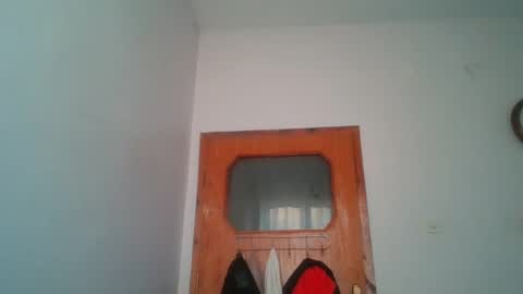 Snapshot of hayal758 chatting on 02.25.25 hayal758 online show from 02.25.25