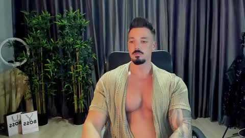 Snapshot of haydenspears chatting on 10.10.25 HaydenSpears online show from 10.10.25