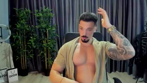 Snapshot of haydenspears chatting on 11.01.25 HaydenSpears online show from 11.01.25