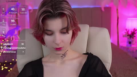 haylaamber online show from 12.13.24