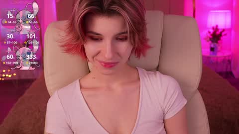 haylaamber online show from 12.30.24