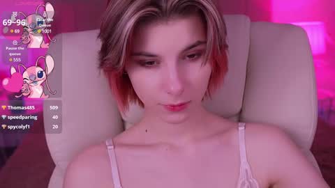 haylaamber online show from 02.16.25