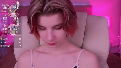 haylaamber online show from 02.17.25