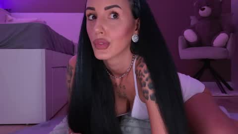 Hayley online show from 04.09.26