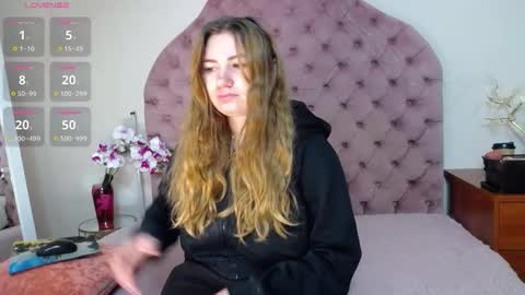 Snapshot of hazel_agata chatting on 01.18.26 Agata online show from 01.18.26